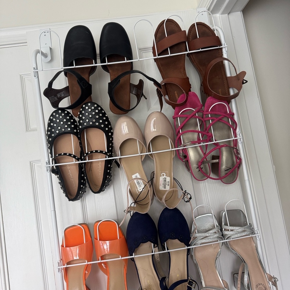 Shoes - Picture 4 of 5